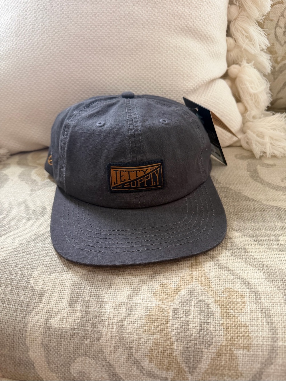 Jetty Docks hat